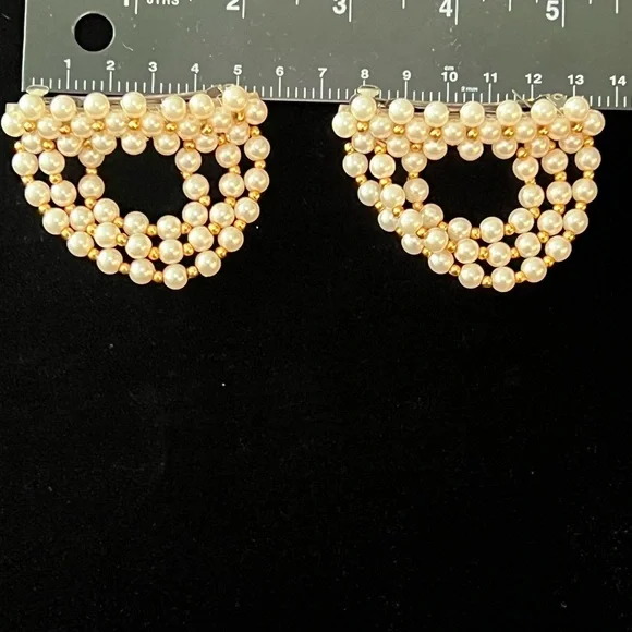 Vintage 1980’s Gold and White Pearl Hair Accessory - Picture 5 of 5